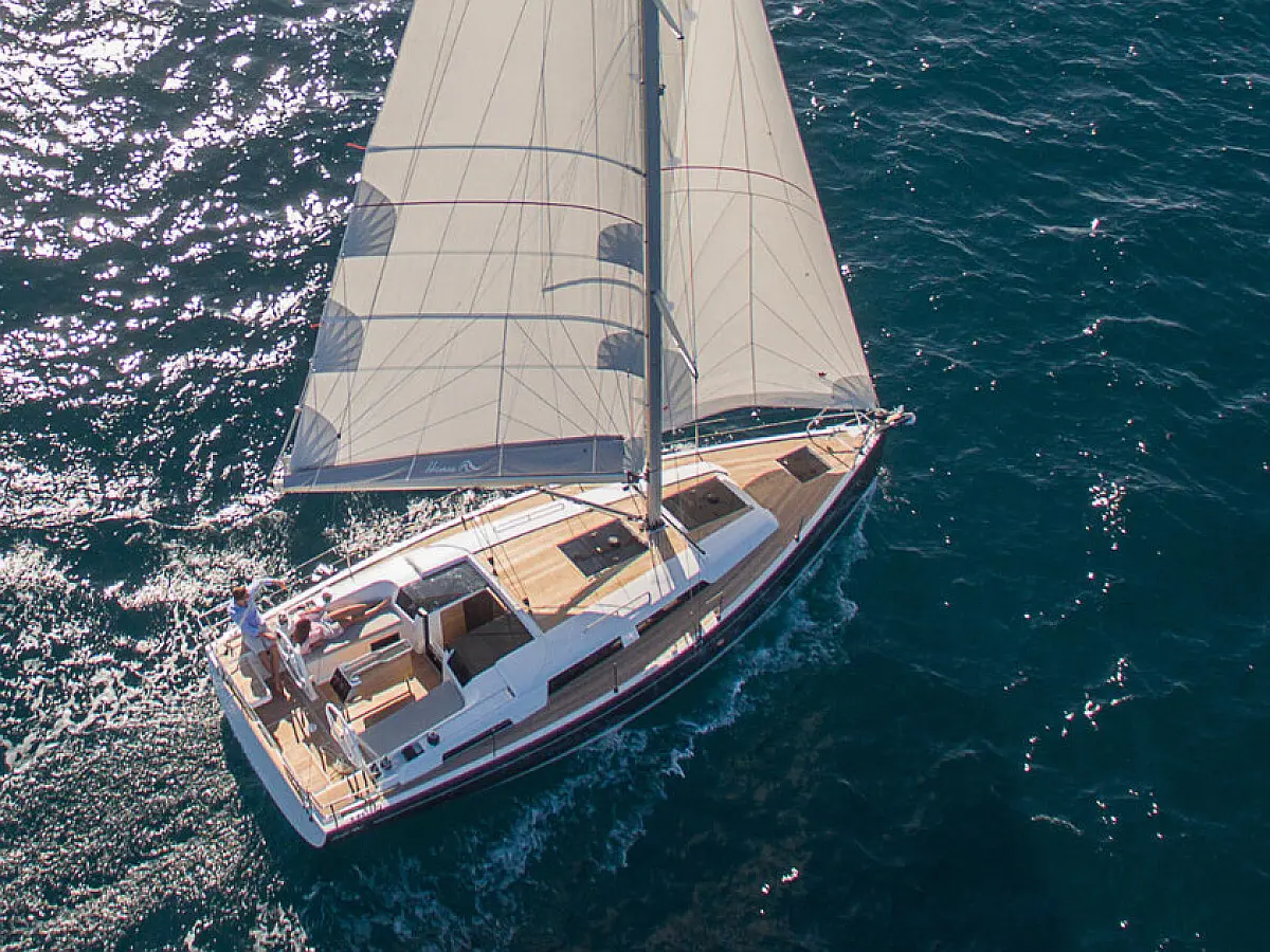 Hanse 388