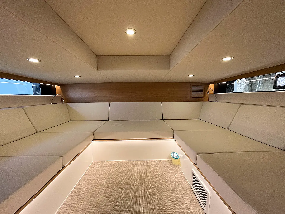De Antonio D42 Open - 