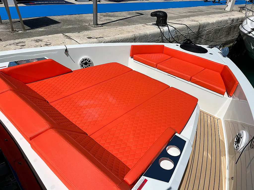 De Antonio D42 Open - 
