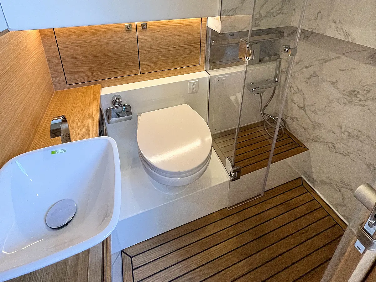 De Antonio D42 Open - 