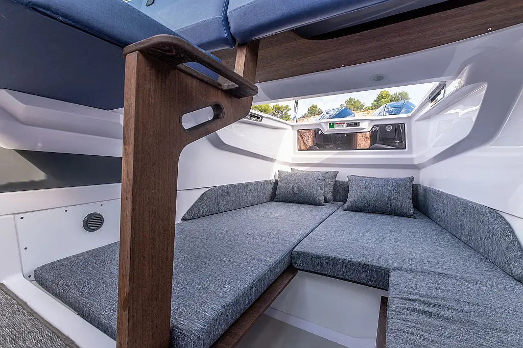 Axopar 29 XC Cross Cabin - 