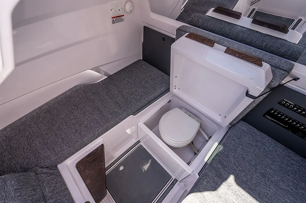 Axopar 29 XC Cross Cabin - 