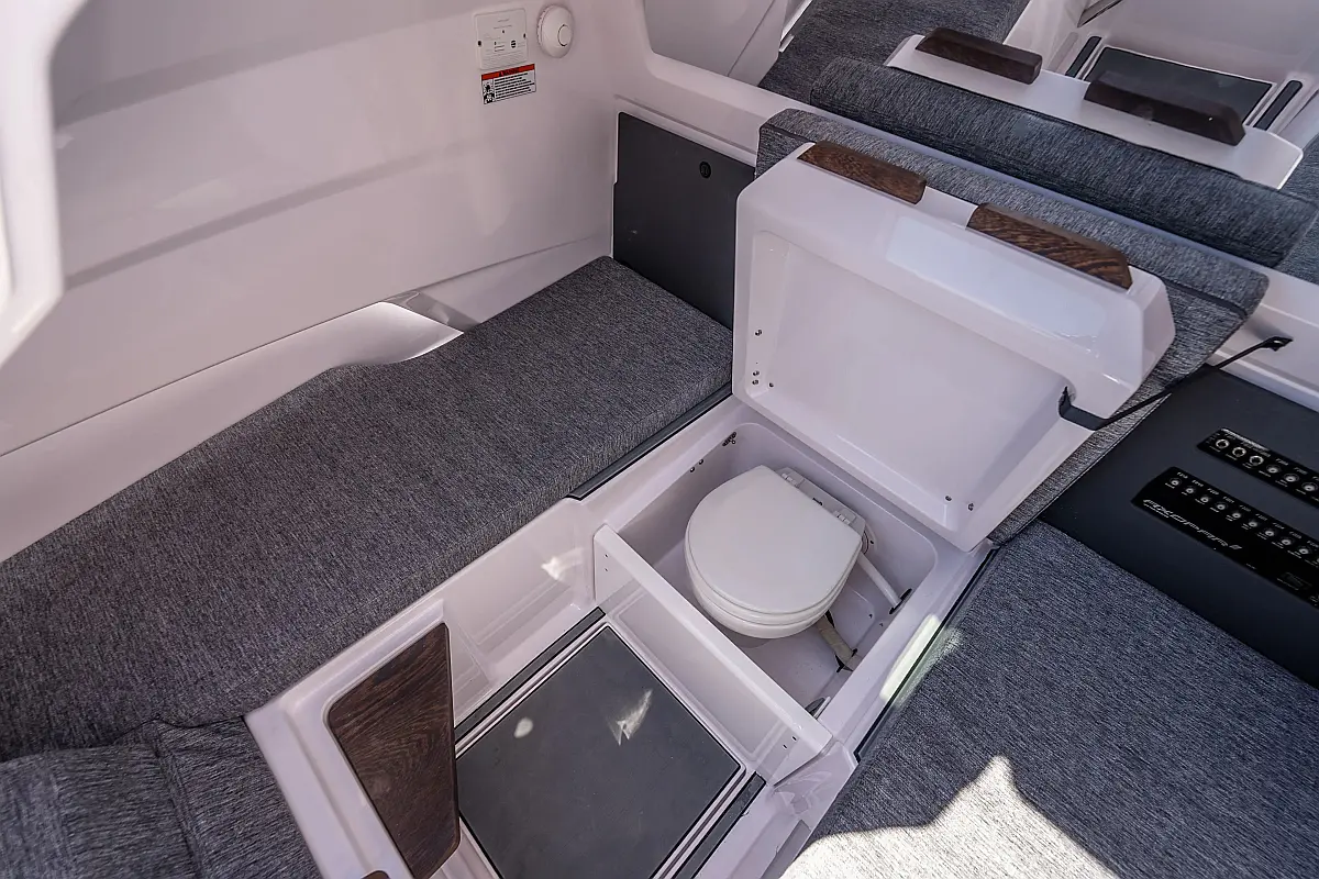 Axopar 29 XC Cross Cabin - 