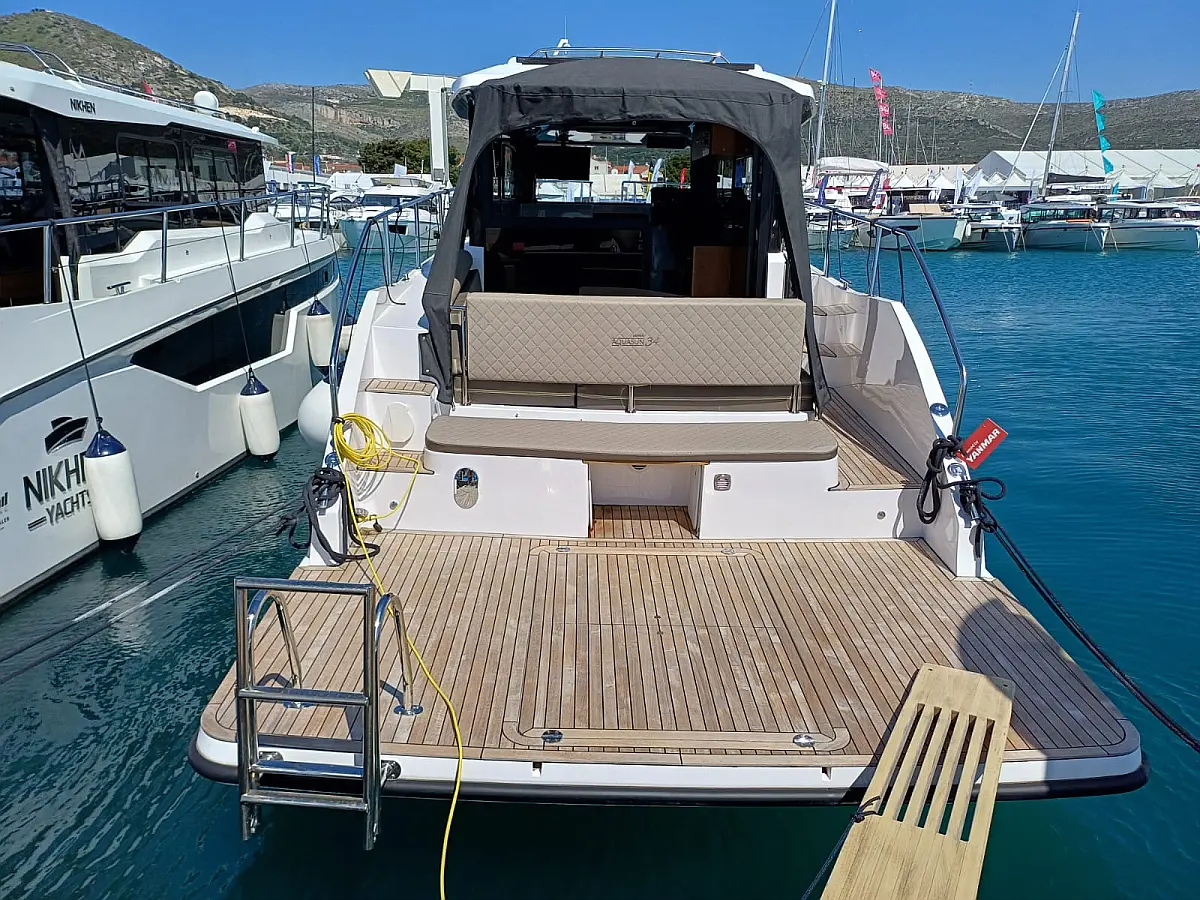 Nikhen Aquasun 34 Sedan LP - 