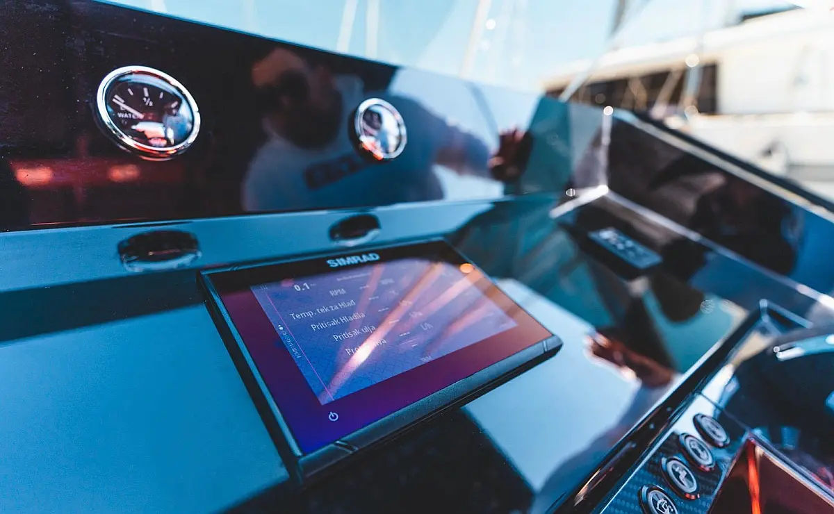 De Antonio D28 Open - 